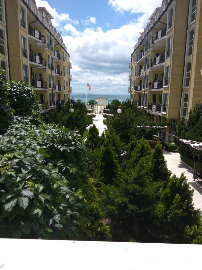 Апартаменты Талиана Бич Курорта Елените Exterior photo